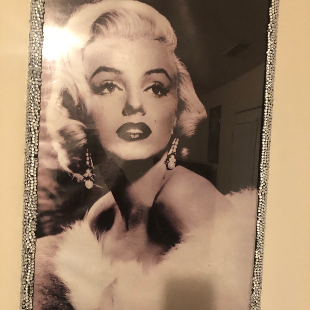 Marilyn Monroe pictures - Picture 3 of 4